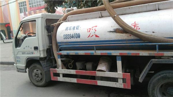 郑州专业清理化粪池一车收费多少钱？